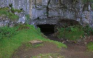 Yordas Cave entrance